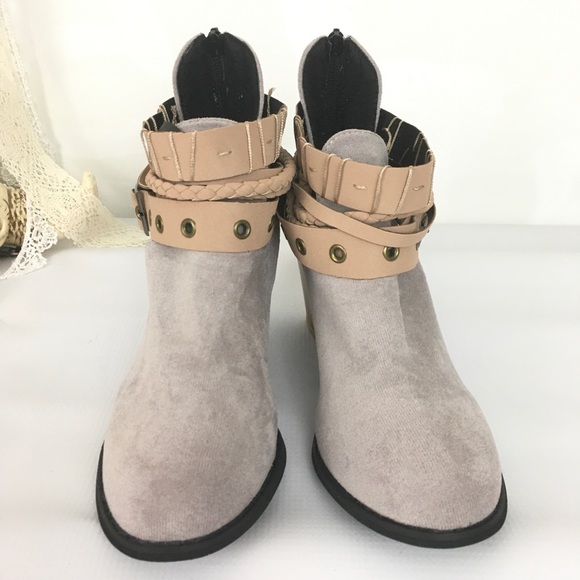 Gray ankle strap boots chunky heel booties 8.5 - Picture 9 of 11